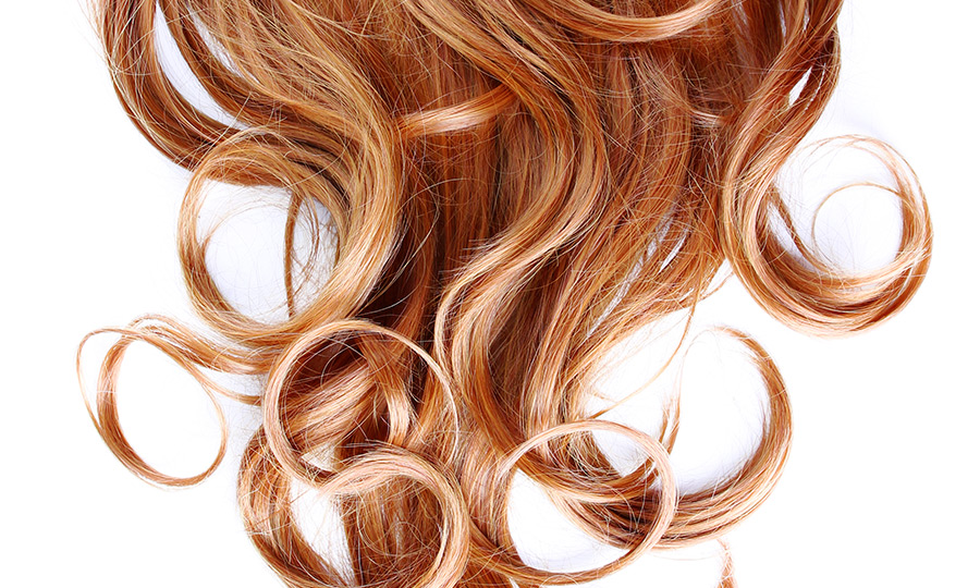 Comparação visual entre tipos de cabelo: liso, ondulado e crespo